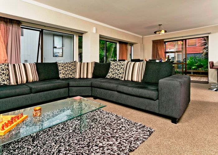  at 3/45 Rawene Road, Birkenhead, Auckland