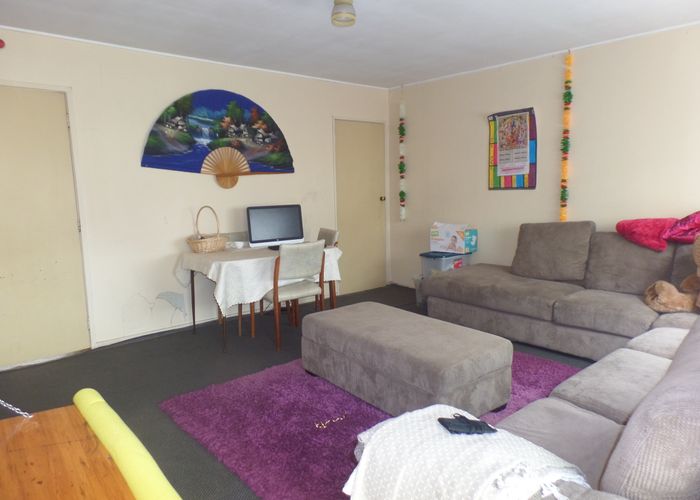 at 2/122 Church Street, Otahuhu, Auckland
