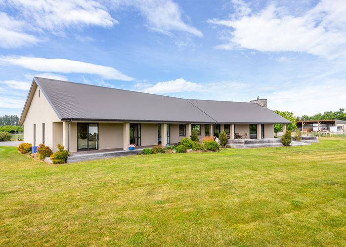 at 1/609 Halkett Road, Christchurch
