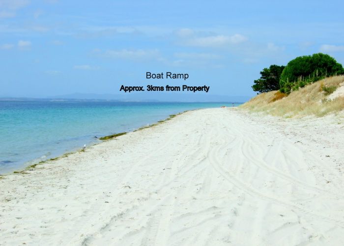 at 5 Lake Road, Kaimaumau, Awanui