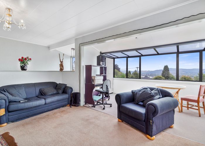 at 61 Mountain Road, Western Heights, Rotorua