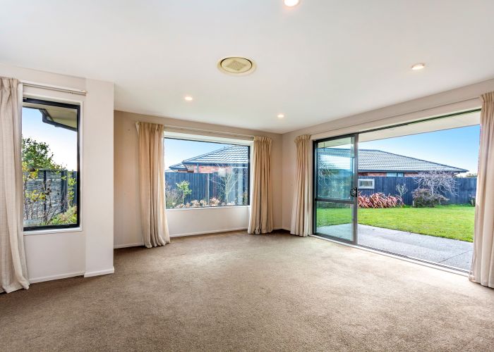  at 12 Kingsbridge Drive, Burwood, Christchurch
