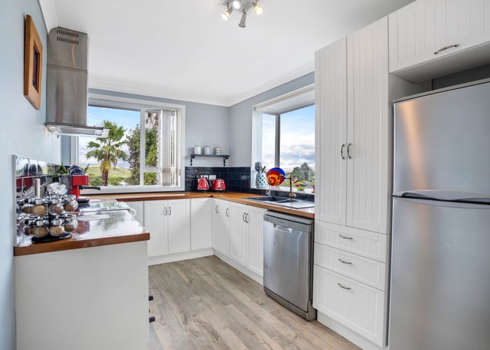  at 1/28 Price Crescent, Mount Wellington, Auckland