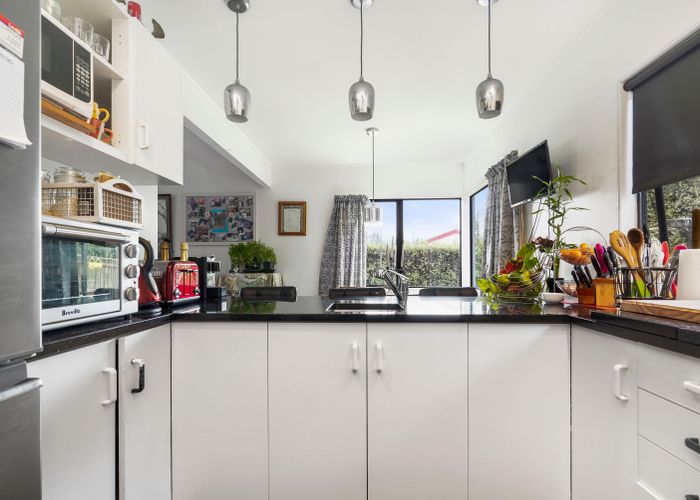  at 4 Caulfield Green, Nawton, Hamilton