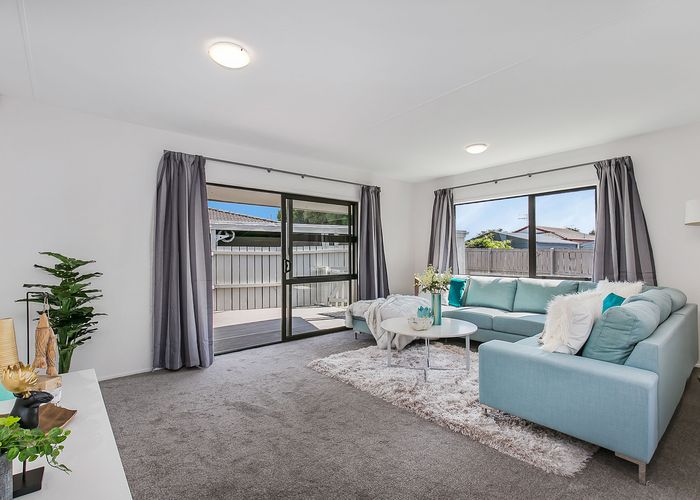  at 1/12 Melleray Place, Randwick Park, Auckland