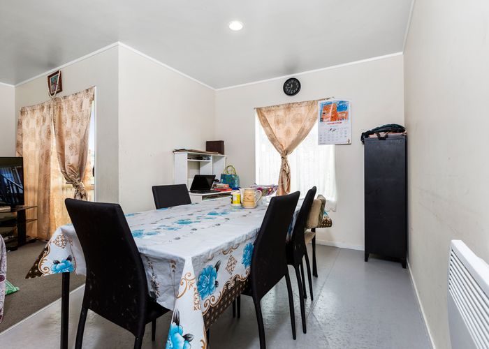  at 22 Waldos Way, Mangere, Auckland