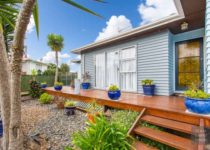  at 30 Tawa Crescent, Manurewa, Auckland