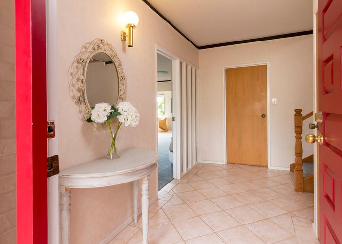  at 4/54 Cook Street, Howick, Auckland