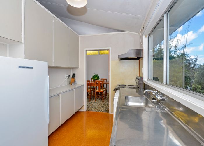  at 25 Acacia Road, Torbay, Auckland
