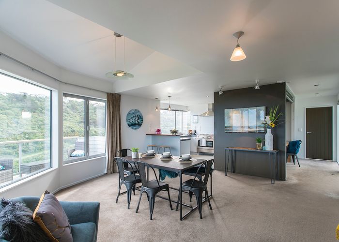  at 32 View Road, Houghton Bay, Wellington