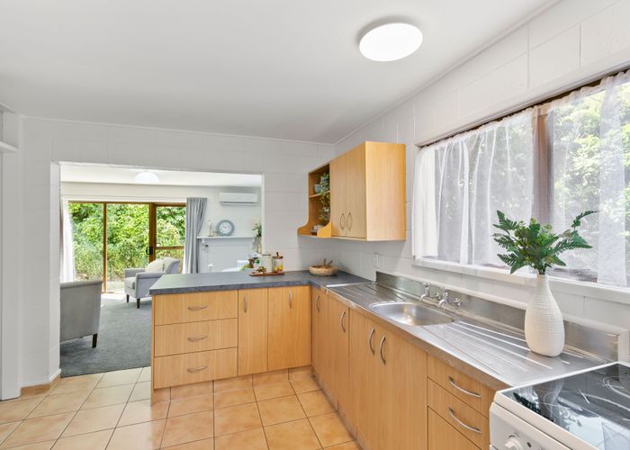  at 1/273 Grounsell Crescent, Belmont, Lower Hutt