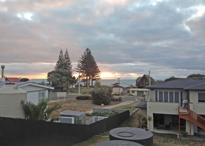  at 6 Beach Cove, Wainui, Gisborne