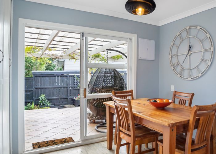  at 1/28 Price Crescent, Mount Wellington, Auckland