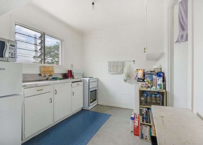  at 4/36 Margaret Avenue, Mount Albert, Auckland
