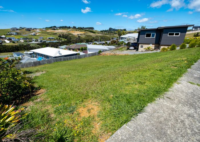  at 10 Hibiscus Avenue, Cable Bay, Cable Bay