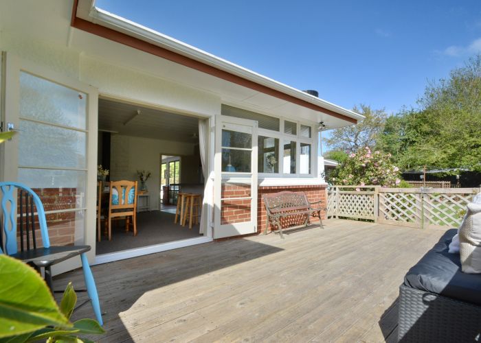  at 230 Brown Road, Brixton, Waitara