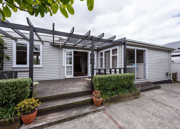  at 42 Ganges Road, Khandallah, Wellington