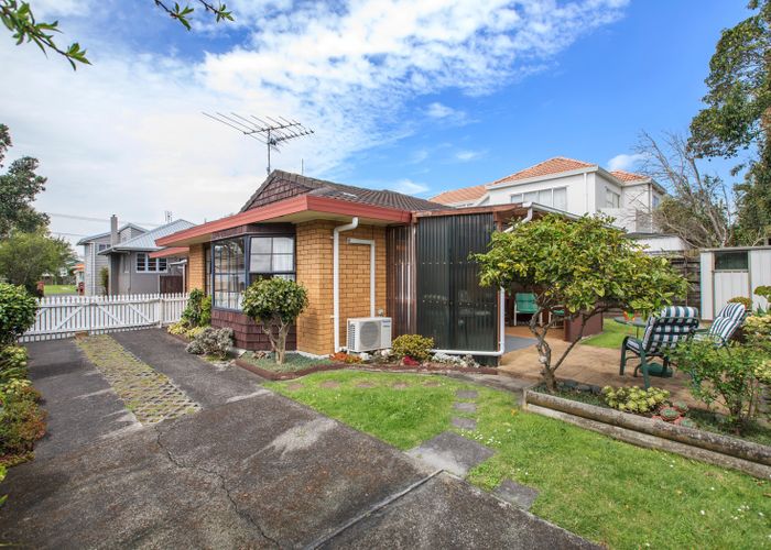  at A/31 Winstone Road, Mount Roskill, Auckland