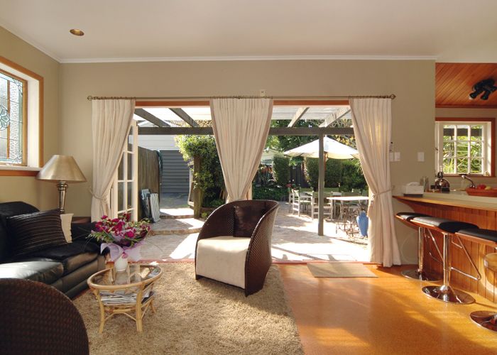  at 55 Valley Road, Mount Eden, Auckland