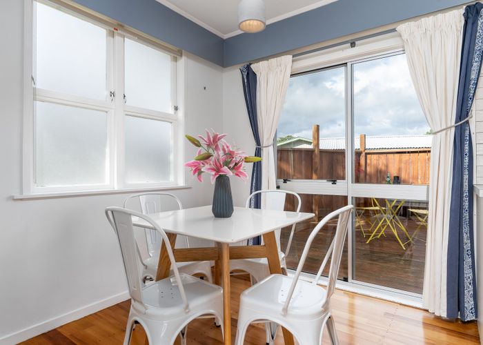  at 20 Hardie Grove, Featherston