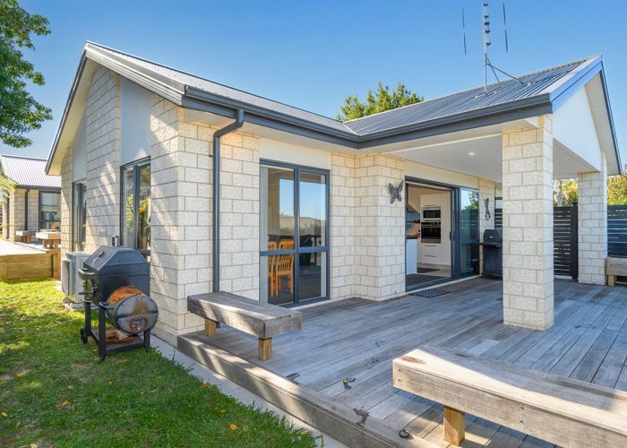  at 116 Rowesdale Drive, Ohauiti, Tauranga