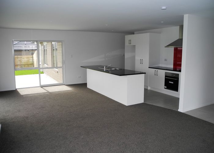  at 30 Twin Parks Rise, Papakura, Papakura