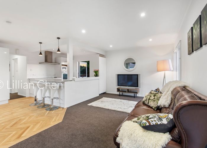  at 2/220 Waitemata Drive, Ranui, Auckland
