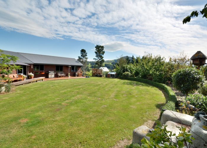 at 7 Wavy Knowes Drive, Waldronville, Dunedin