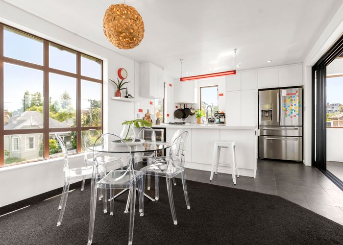  at 2/32 Brighton Road, Parnell, Auckland