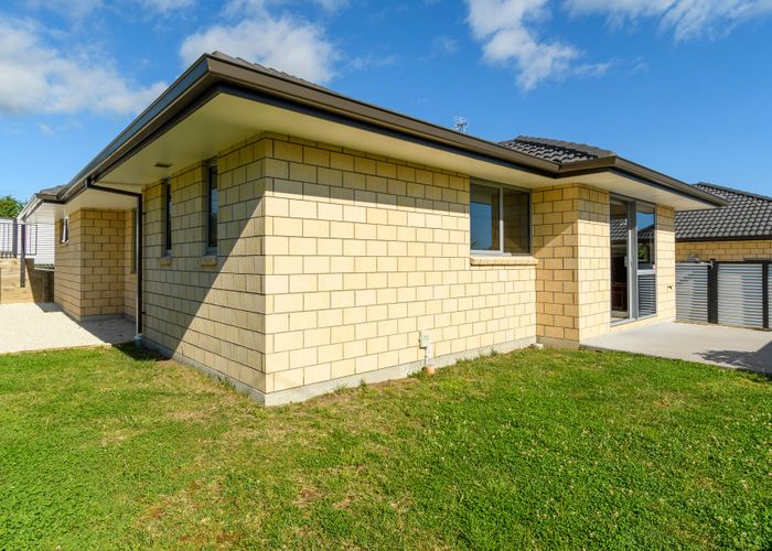  at 125 Sutherland Road, Brookfield, Tauranga