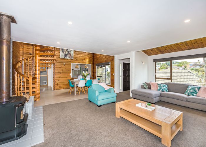  at 34 John Dee Crescent, Red Beach, Red Beach