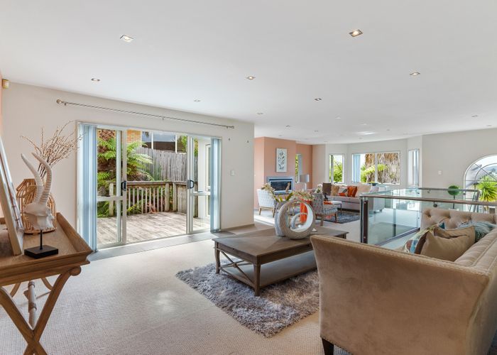  at 17 Waltham Street, Henderson, Auckland