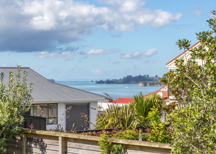  at 233 Mahurangi East Road, Snells Beach, Snells Beach