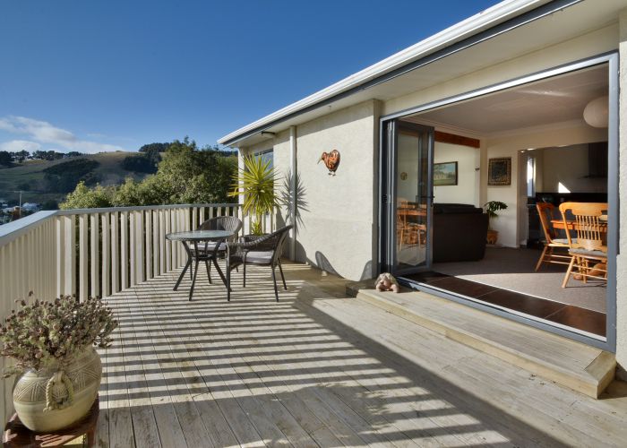  at 9 Hellyer Street, Macandrew Bay, Dunedin