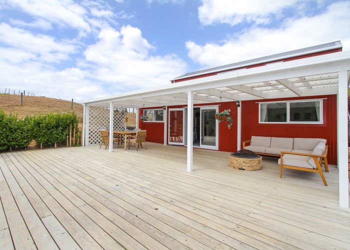  at 90 Tahekeroa Road, Kaukapakapa