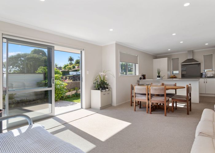  at 125 Sutherland Road, Brookfield, Tauranga