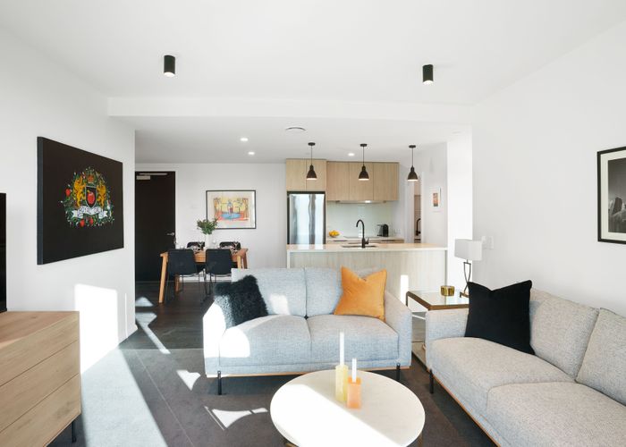  at 204/8 Kingsland Terrace, Kingsland, Auckland
