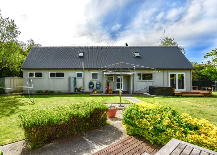  at 3 Laird Place, West Melton, West Melton