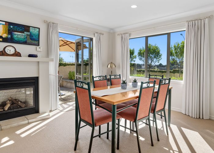 Free property data for 15 Edgecumbe Road, Tauranga homes.co.nz