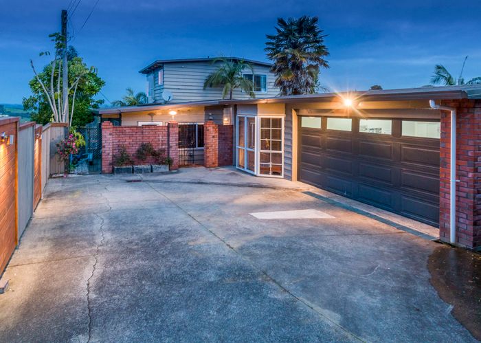 at 111 Sandspit Road, Shelly Park, Auckland