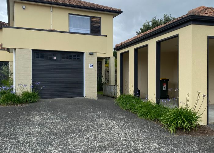  at 76 Huntington Drive, Huntington Park, Auckland