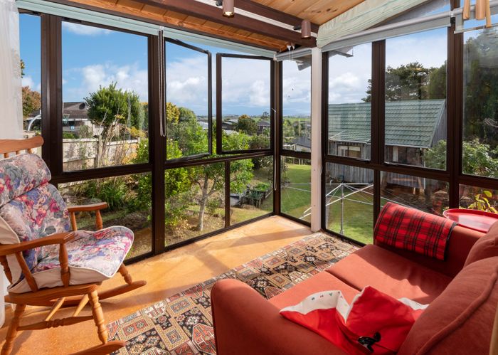  at 152 Bleakhouse Road, Mellons Bay, Auckland