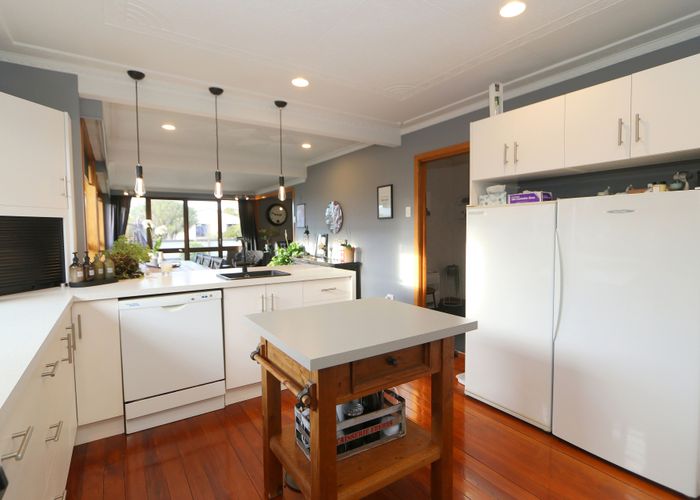 Free property data for 65 Inglewood Road, Hawthorndale, Invercargill