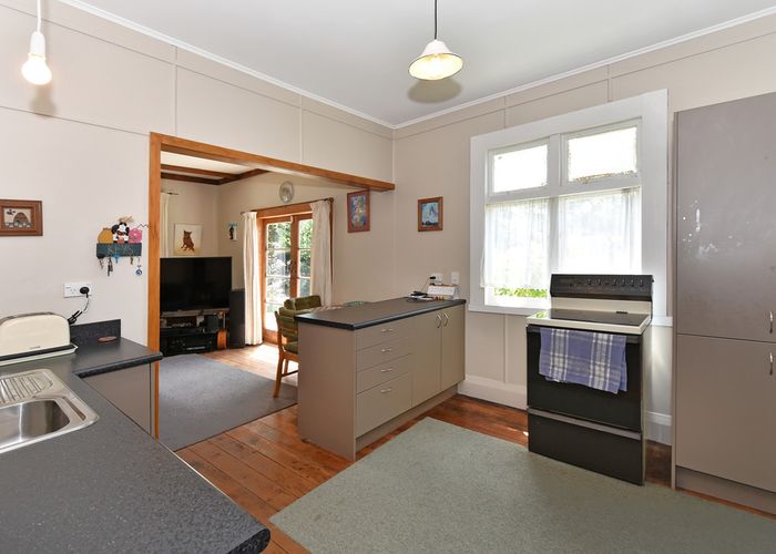at 86 Whitby Road, Wakefield