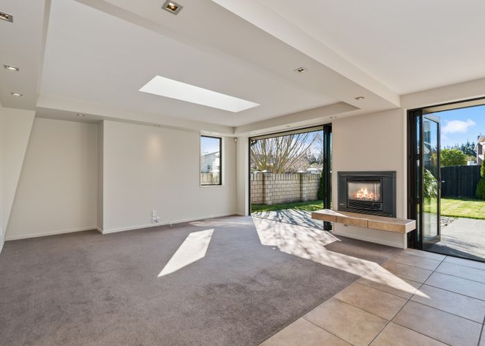  at 33 BIRKDALE DRIVE, Shirley, Christchurch