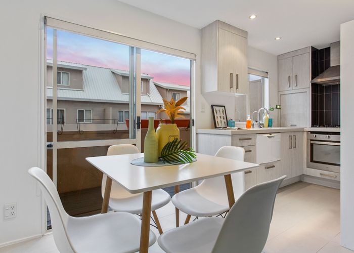  at 14/39 Onehunga Mall, Onehunga, Auckland