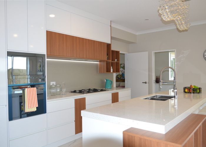 at 27 Hangahai Road, Flat Bush, Auckland