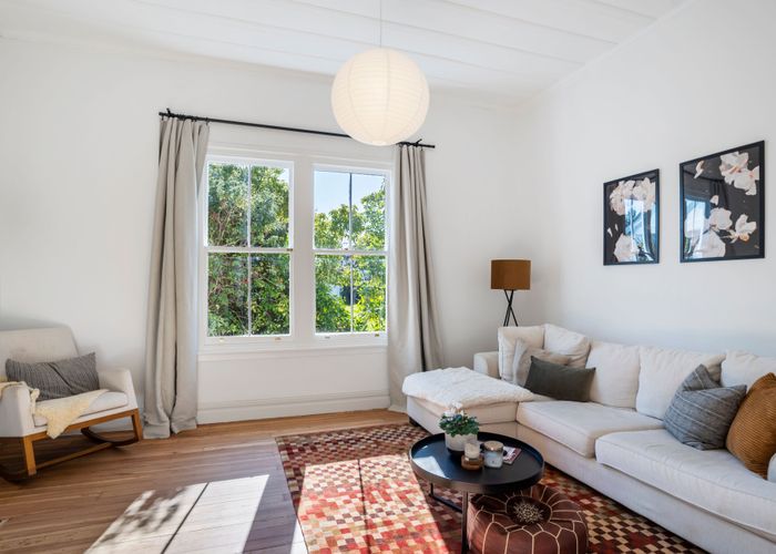  at 9 Miro Road, Greenlane, Auckland