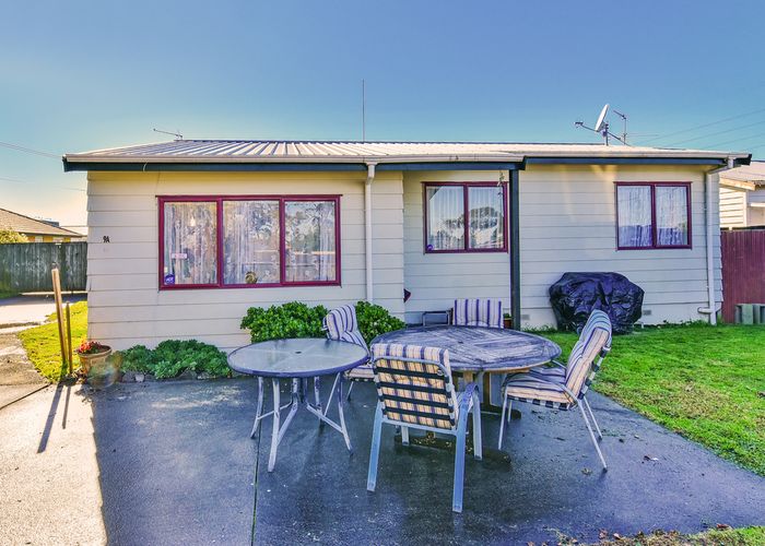  at 9 Waiari Road, Conifer Grove, Takanini