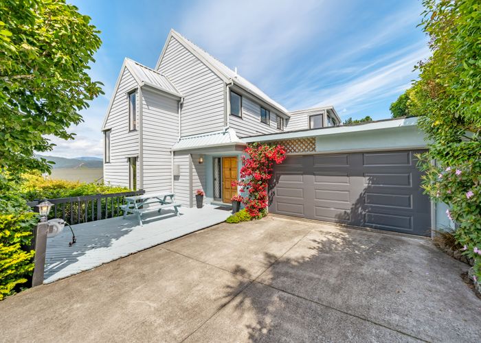  at 75 Park Road, Belmont, Lower Hutt